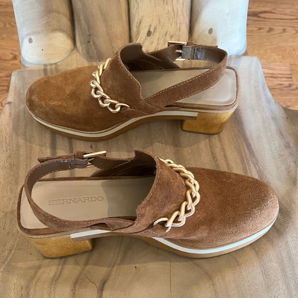 Bernardo Tobacco Sochi Clog - Picture 7 of 10